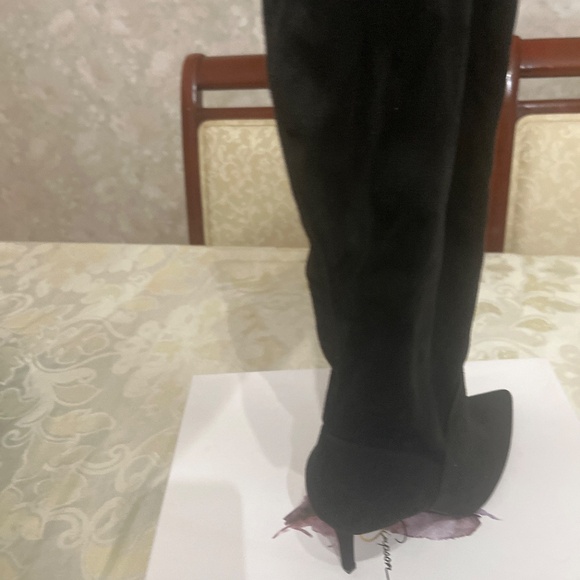 Boots - Picture 2 of 6